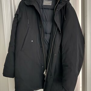 Everlane Black Puffer Jacket